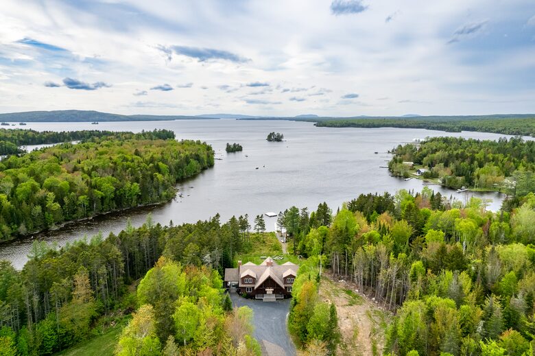 Four-Season Lily Bay Retreat on Moosehead Lake - Lily Bay Township, Maine