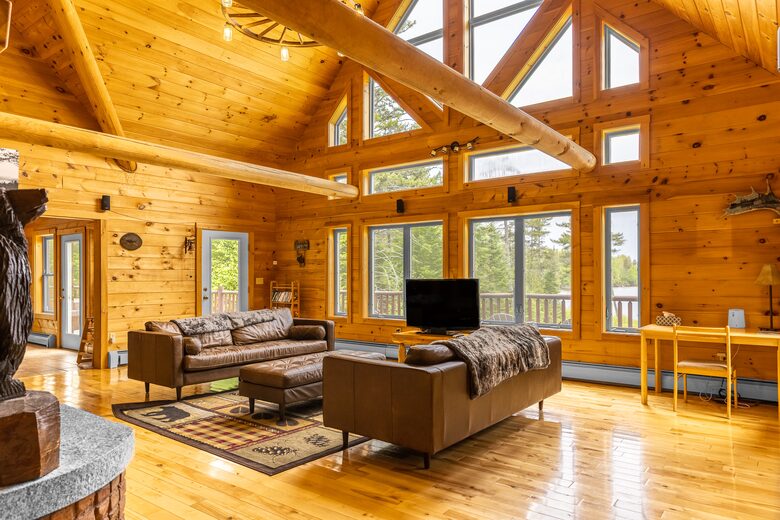 Four-Season Lily Bay Retreat on Moosehead Lake - Lily Bay Township, Maine