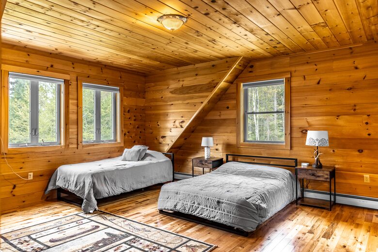 Four-Season Lily Bay Retreat on Moosehead Lake - Lily Bay Township, Maine
