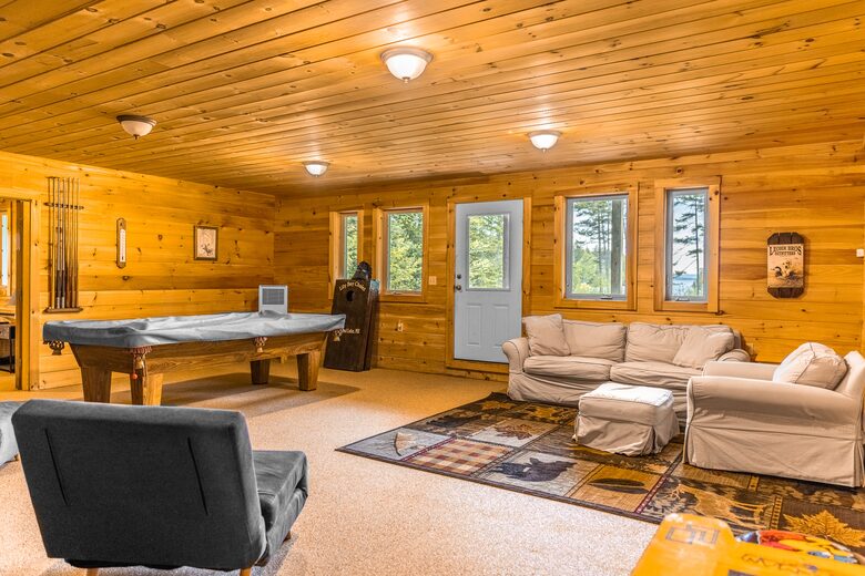 Four-Season Lily Bay Retreat on Moosehead Lake - Lily Bay Township, Maine