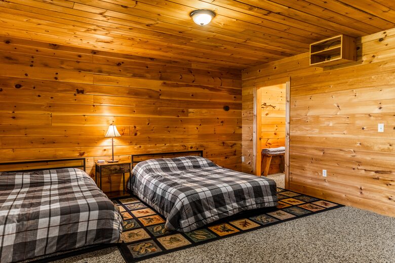 Four-Season Lily Bay Retreat on Moosehead Lake - Lily Bay Township, Maine