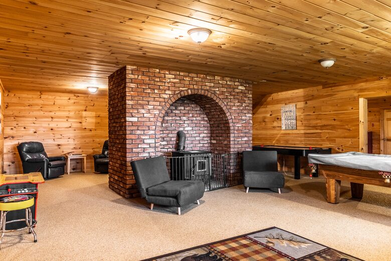 Four-Season Lily Bay Retreat on Moosehead Lake - Lily Bay Township, Maine