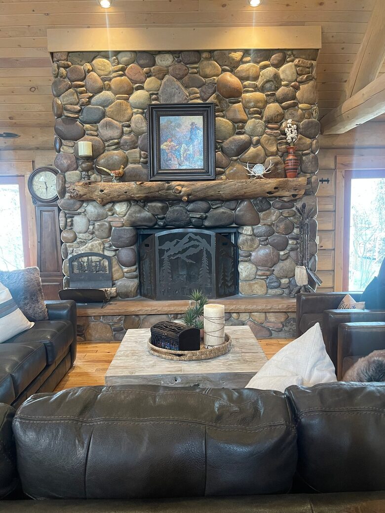 Private Riverfront Retreat in Weber Canyon - Oakley, Utah
