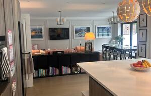 Elegant Guildford Residence - Guildford, United Kingdom