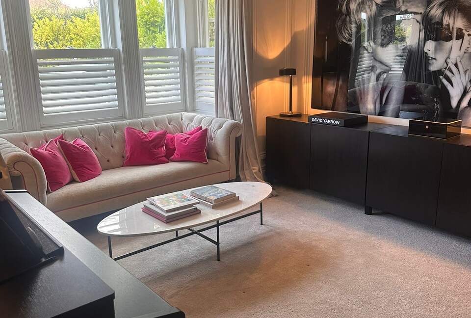 Elegant Guildford Residence - Guildford, United Kingdom