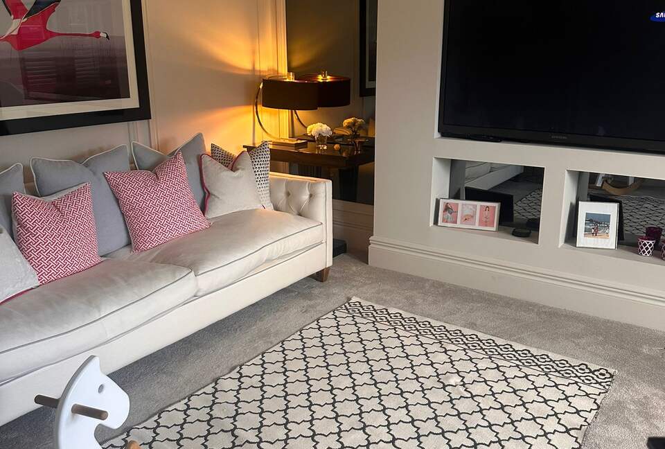 Elegant Guildford Residence - Guildford, United Kingdom