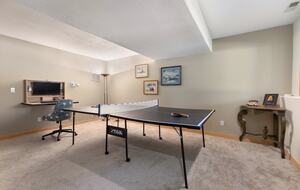 Steamboat Springs Mountain Retreat with Hot Tub and Shuttle - Steamboat Springs, Colorado