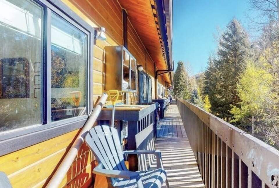 Cozy Colorado Townhome in the Heart of Vail - Vail, Colorado