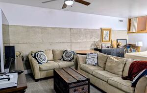 Harstine Island Retreat with Beach Access and Home Theater - Shelton, Washington