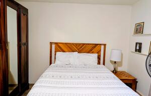 Harstine Island Retreat with Beach Access and Home Theater - Shelton, Washington