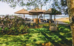 Harstine Island Retreat with Beach Access and Home Theater - Shelton, Washington