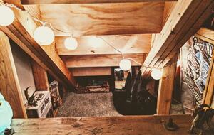 Harstine Island Retreat with Beach Access and Home Theater - Shelton, Washington