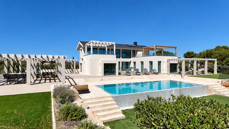 A Golfside Sanctuary of Luxury and Elegance - Castro Marim, Portugal