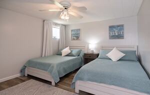 Chautauqua, NY Lakefront Retreat with Private Dock and Kayaks - Mayville, New York