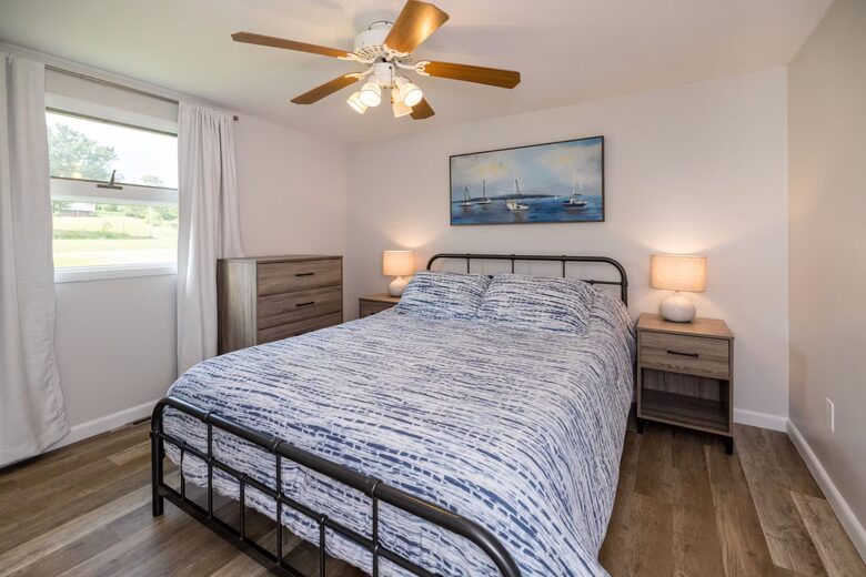 Chautauqua, NY Lakefront Retreat with Private Dock and Kayaks - Mayville, New York