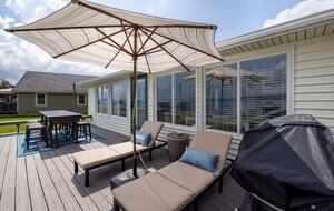 Chautauqua, NY Lakefront Retreat with Private Dock and Kayaks - Mayville, New York