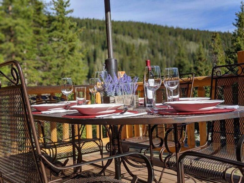Log-Style Mountain Escape Minutes from Breckenridge Slopes - Breckenridge, Colorado