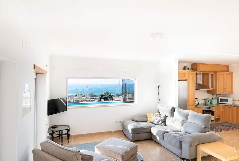 Serene Ocean View Home in Nazaré - Nazaré, Portugal