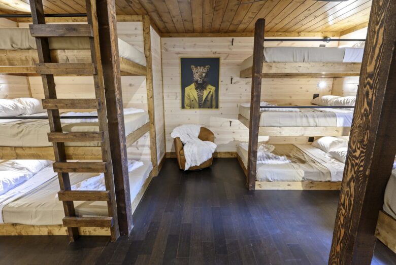 Luxury Broken Bow Lodge with Pool, Hot Tub and Endless Recreation - Broken Bow, Oklahoma