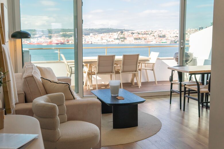 Cacilhas Waterfront Retreat with Tagus River and Lisbon Views - Lisbon, Portugal