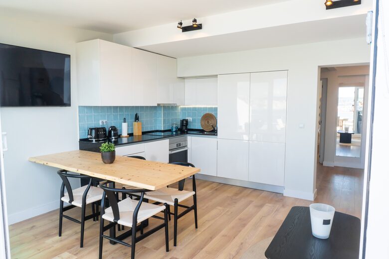 Cacilhas Waterfront Retreat with Tagus River and Lisbon Views - Lisbon, Portugal