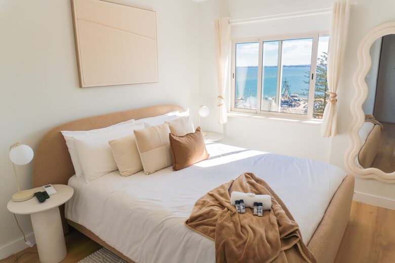 Cacilhas Waterfront Retreat with Tagus River and Lisbon Views - Lisbon, Portugal
