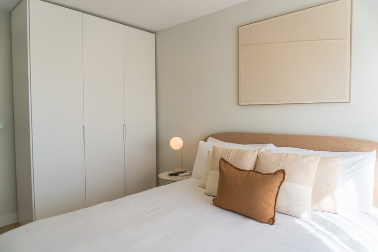 Cacilhas Waterfront Retreat with Tagus River and Lisbon Views - Lisbon, Portugal