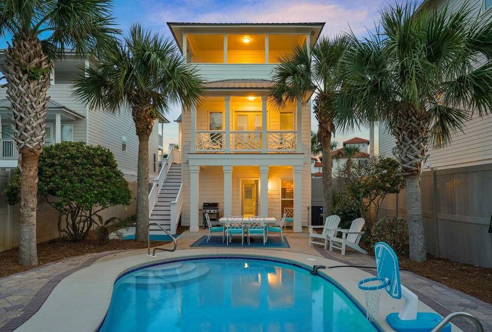 Santa Rosa Beach Escape with Private Pool Near Oyster Lake - Santa Rosa Beach, Florida
