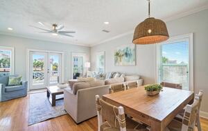 Santa Rosa Beach Escape with Private Pool Near Oyster Lake - Santa Rosa Beach, Florida