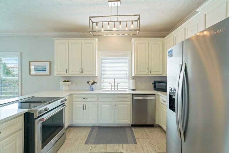 Santa Rosa Beach Escape with Private Pool Near Oyster Lake - Santa Rosa Beach, Florida
