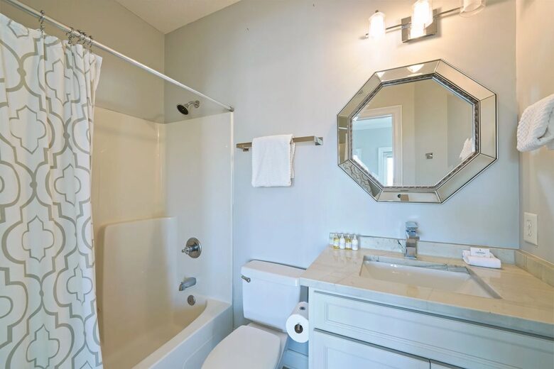 Santa Rosa Beach Escape with Private Pool Near Oyster Lake - Santa Rosa Beach, Florida