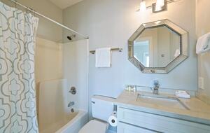 Santa Rosa Beach Escape with Private Pool Near Oyster Lake - Santa Rosa Beach, Florida