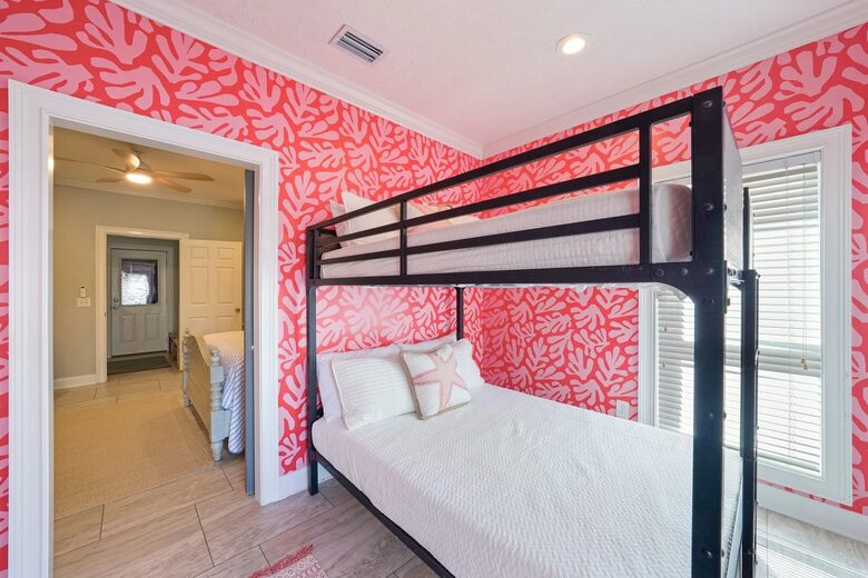Santa Rosa Beach Escape with Private Pool Near Oyster Lake - Santa Rosa Beach, Florida