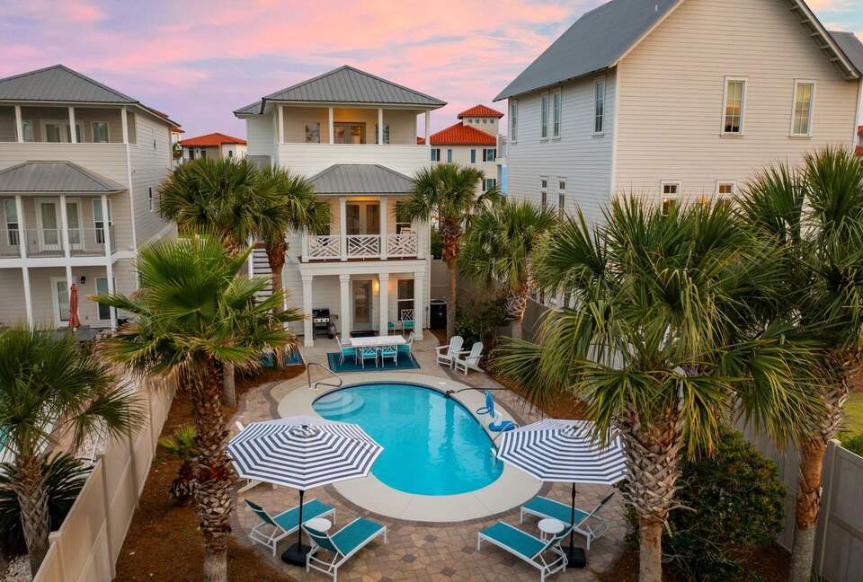 Santa Rosa Beach Escape with Private Pool Near Oyster Lake - Santa Rosa Beach, Florida