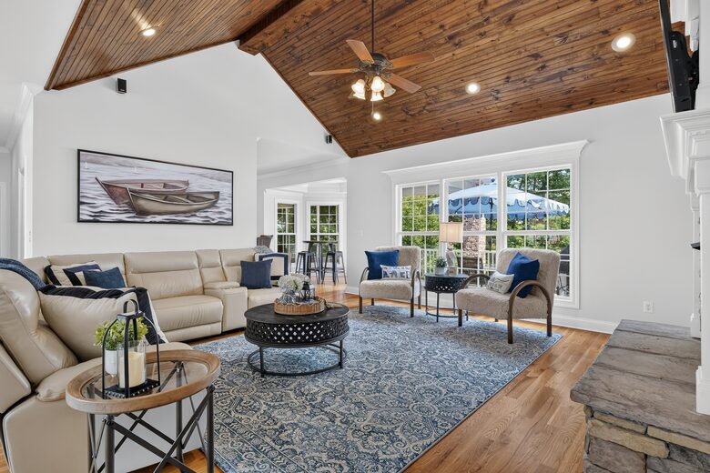 Spacious Waterfront Escape on Tim’s Ford Lake - Estill Springs, Tennessee