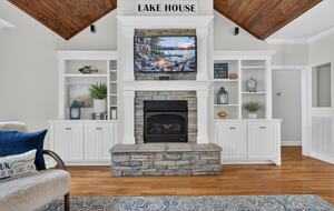 Spacious Waterfront Escape on Tim’s Ford Lake - Estill Springs, Tennessee