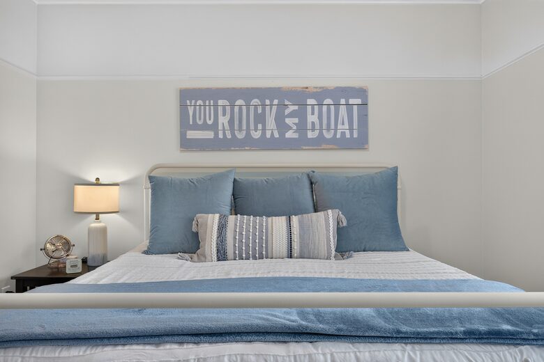 Spacious Waterfront Escape on Tim’s Ford Lake - Estill Springs, Tennessee