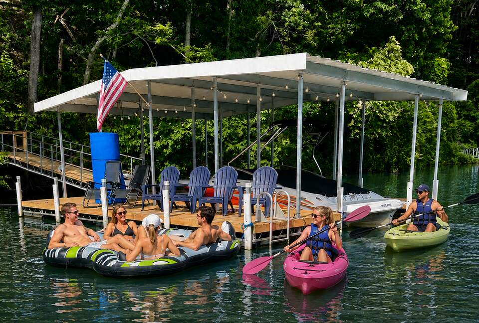 Spacious Waterfront Escape on Tim’s Ford Lake - Estill Springs, Tennessee
