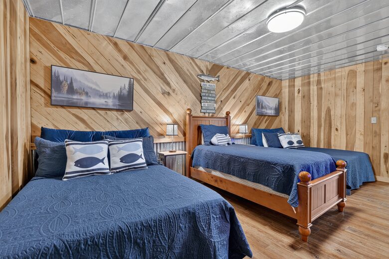 Spacious Waterfront Escape on Tim’s Ford Lake - Estill Springs, Tennessee