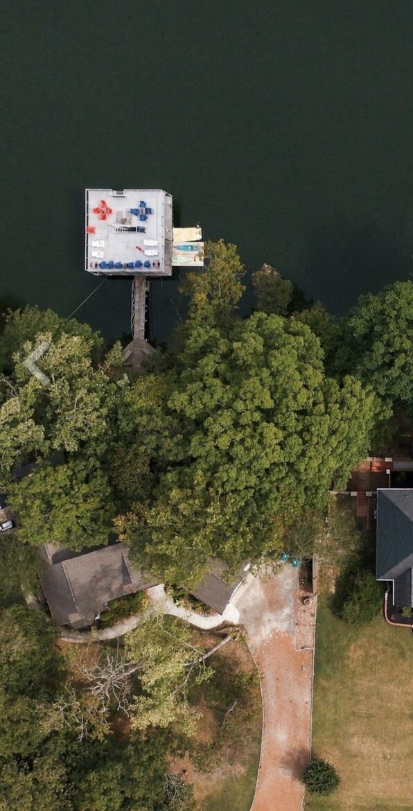 Grand Lakeview | Double Decker Dock, Fire Pit, Spa - Winchester, Tennessee