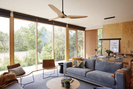 Healesville Villa with Mountain Views and Refined Interiors - Healesville, Australia