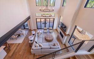 Mountain-Modern Schaffer’s Mill Home with Scenic Views - Truckee, California