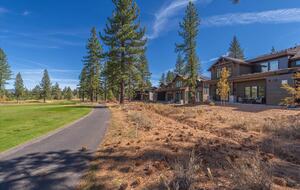 Mountain-Modern Schaffer’s Mill Home with Scenic Views - Truckee, California