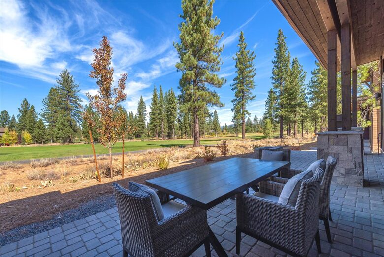 Mountain-Modern Schaffer’s Mill Home with Scenic Views - Truckee, California