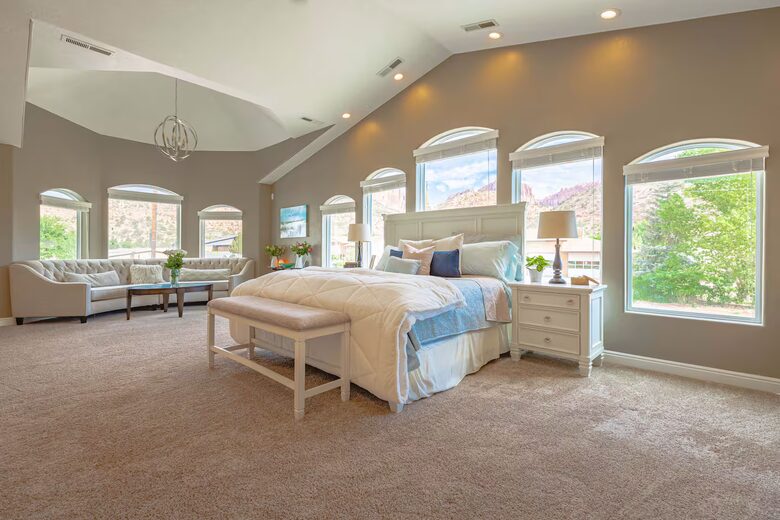 Hildale Group Escape with Pool, Sauna and Private Theater - Hildale, Utah