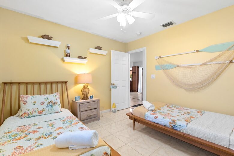 Tropical Retreat with Private Saltwater Pool & Putting Green - Cape Coral, Florida
