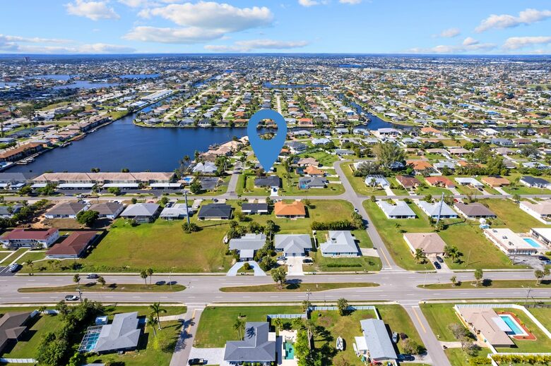 Tropical Retreat with Private Saltwater Pool & Putting Green - Cape Coral, Florida