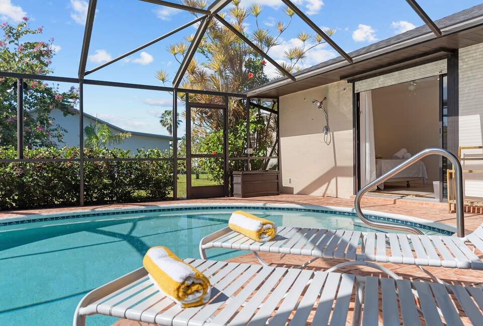 Tropical Retreat with Private Saltwater Pool & Putting Green - Cape Coral, Florida