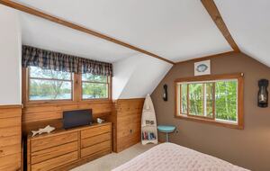 Relaxed East Wakefield Retreat Directly on Balch Lake - East Wakefield, New Hampshire