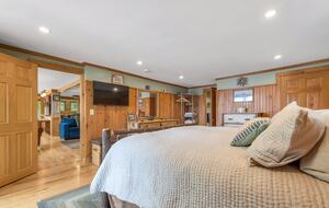 Relaxed East Wakefield Retreat Directly on Balch Lake - East Wakefield, New Hampshire